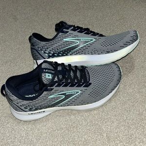Brooks levitate running shoes